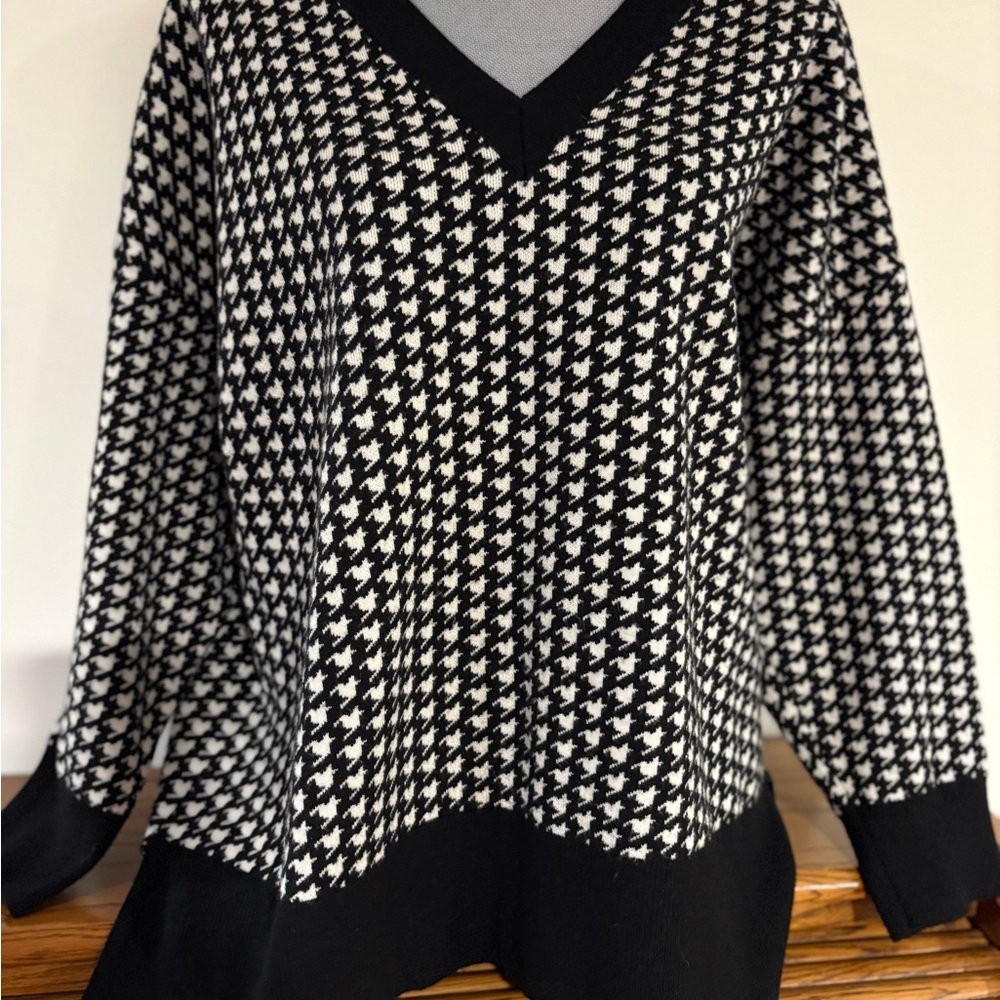 Philosophy Women's Black & White Knit Houndstooth Pullover v-neck Sweater Sz 2X